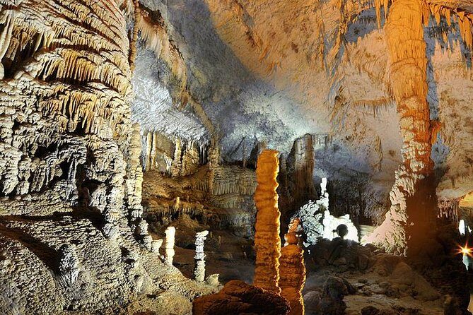 Exclusive Journey to Jeita Grotto, Harissa, and Byblos - Old Souk and Byblos Port: shop, stroll, then step back to 3000 BC